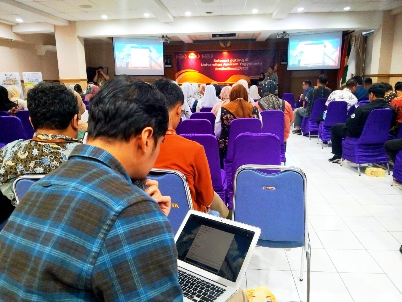 300 Dosen dan Tenaga Kependidikan Universitas Amikom Yogyakarta, Ikuti Pemeriksaan Kesehatan Mental Bersama RS Condong Catur